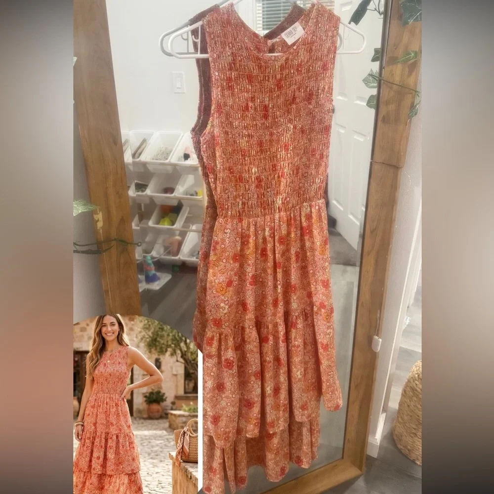 LIKE NEW Beautiful Floral Tiered Midi Dress - Picture 2 of 2